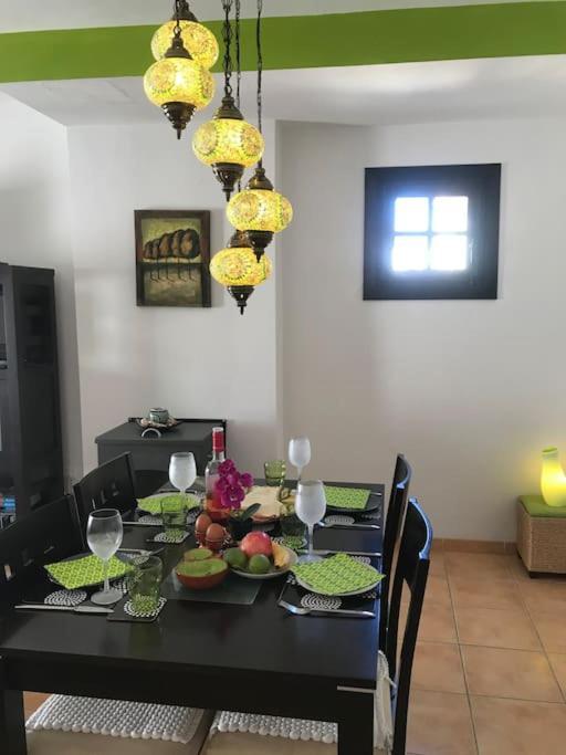 Boutique Style Apartment In Velez De Benaudalla - Near Salobrena 外观 照片